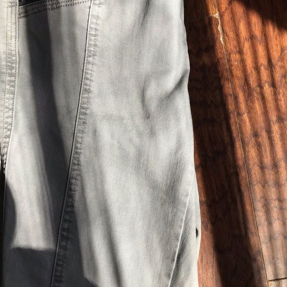 Juniors black and white grey color jeans size 4r - Picture 6 of 6